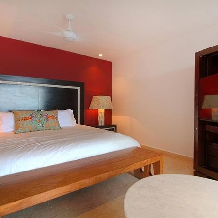 Two-Story Beachfront Oasis Puerto Vallarta Exterior photo