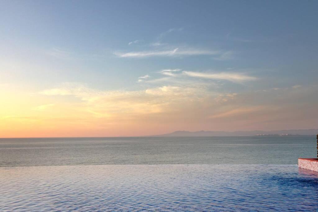 Two-Story Beachfront Oasis Puerto Vallarta Exterior photo
